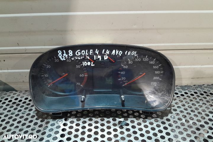 Ceasuri bord 1.4 D  AKQ  1J0919880 Volkswagen VW Golf 4 [1997 - 2006] - 1