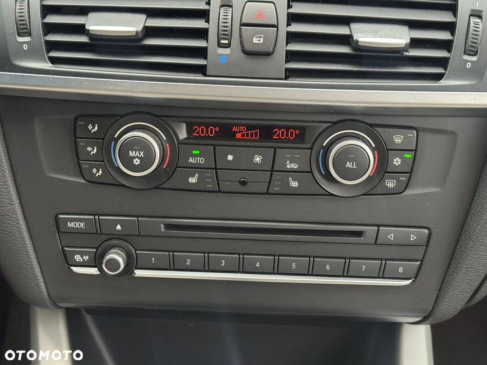 BMW X3 20d xDrive - 29