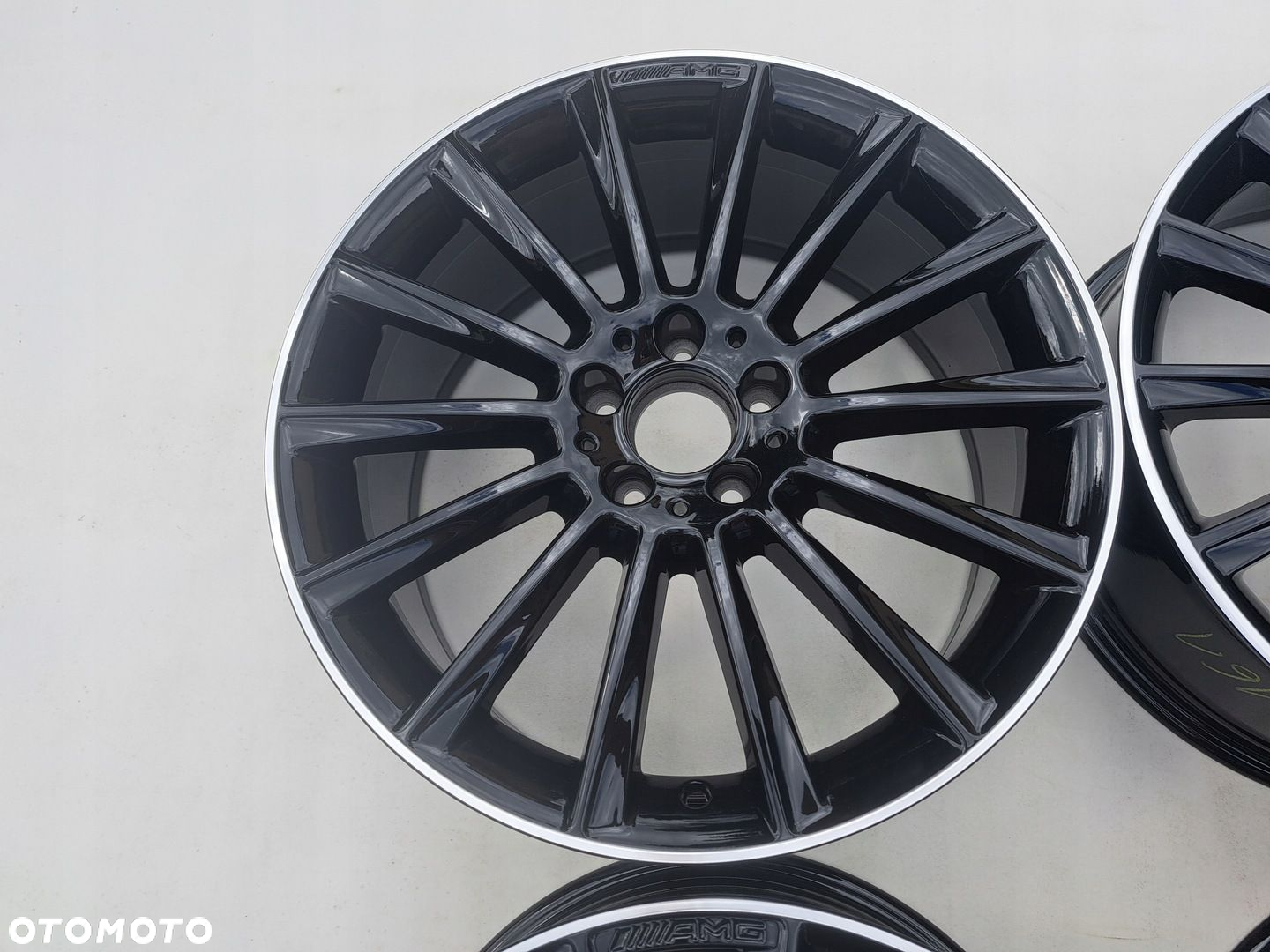 Oryg. Mercedes C-Klasa 205 A205 C43 AMG 7.5j et33 8.5j et52 A-Klasa CLA - 3