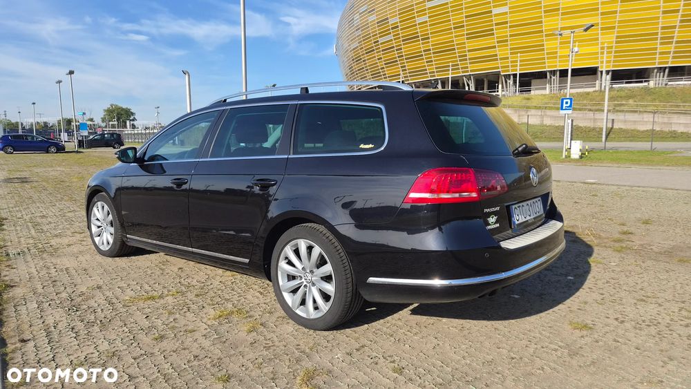 Volkswagen Passat 2.0 TDI BlueMotion Technology Comfortline - 2
