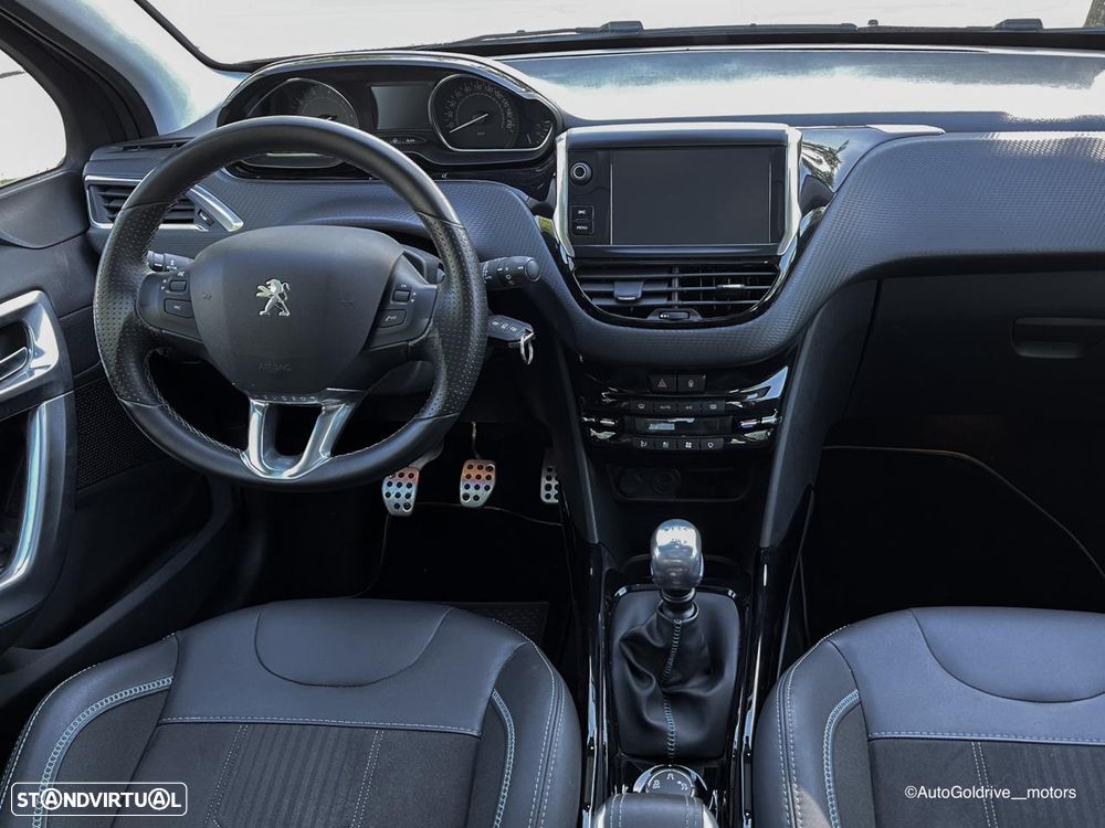 Peugeot 2008 PureTech 110 Stop&Start Crossway - 8
