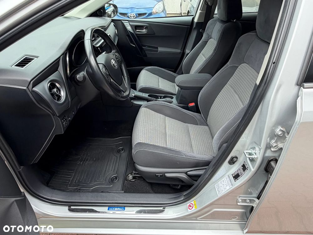Toyota Auris Hybrid 135 Premium - 20