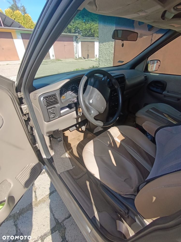 Chevrolet Venture 2001 photo 4