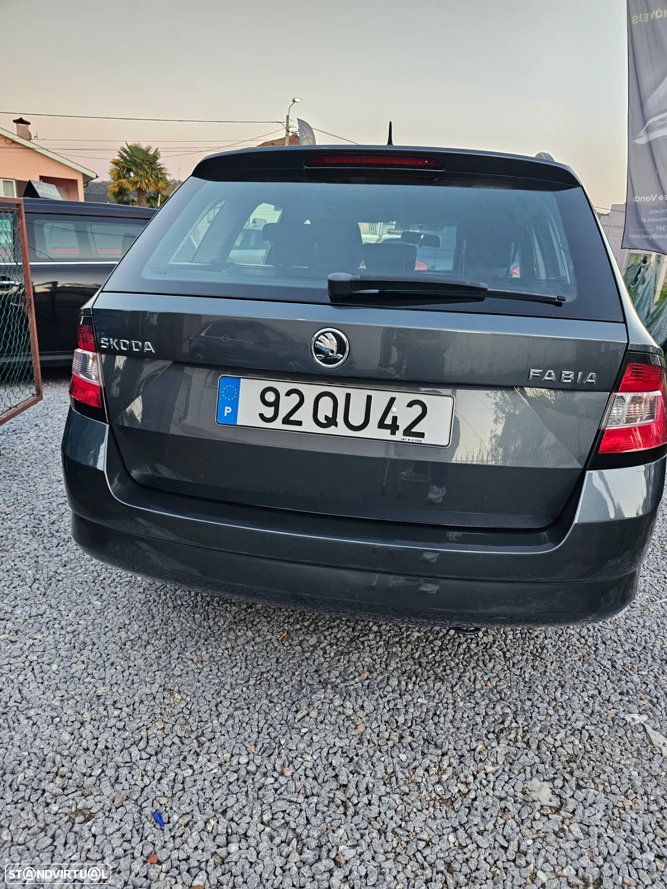 Skoda Fabia Break 1.0 Active Plus - 10
