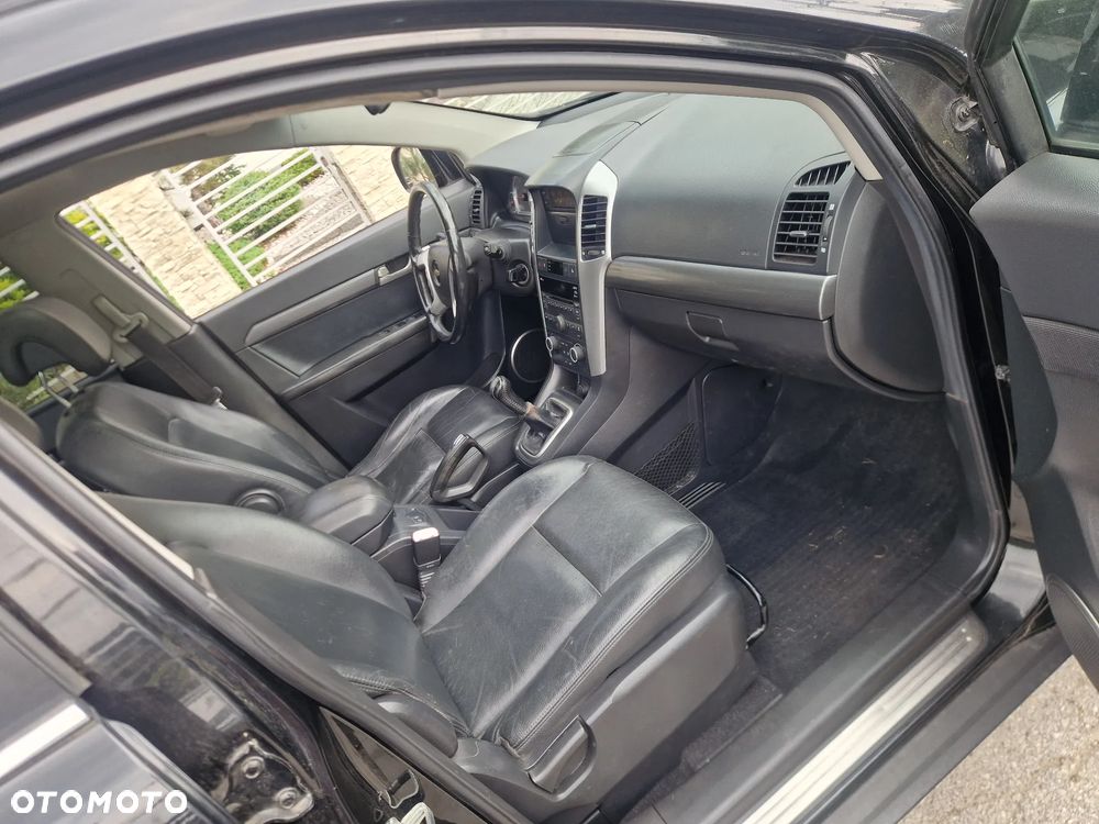 Chevrolet Captiva - 40