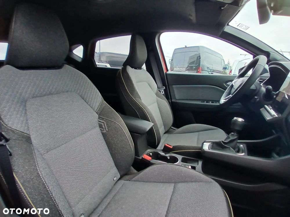Renault Captur - 11
