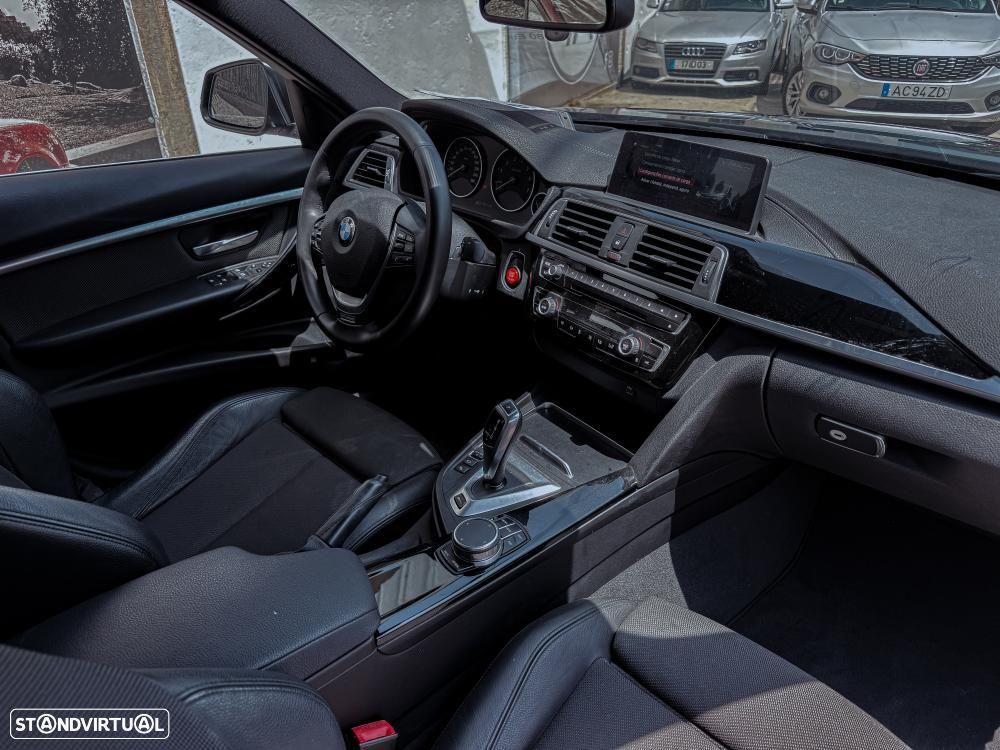 BMW 330 e iPerformance Line Sport - 3