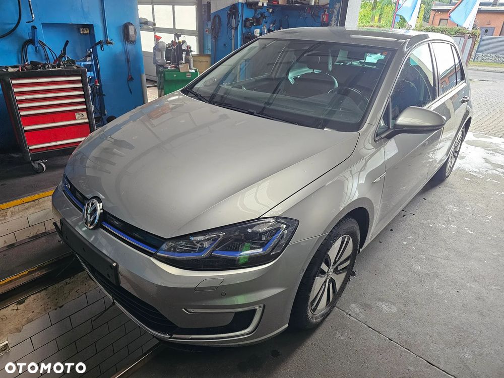 Volkswagen Golf e-Golf - 1