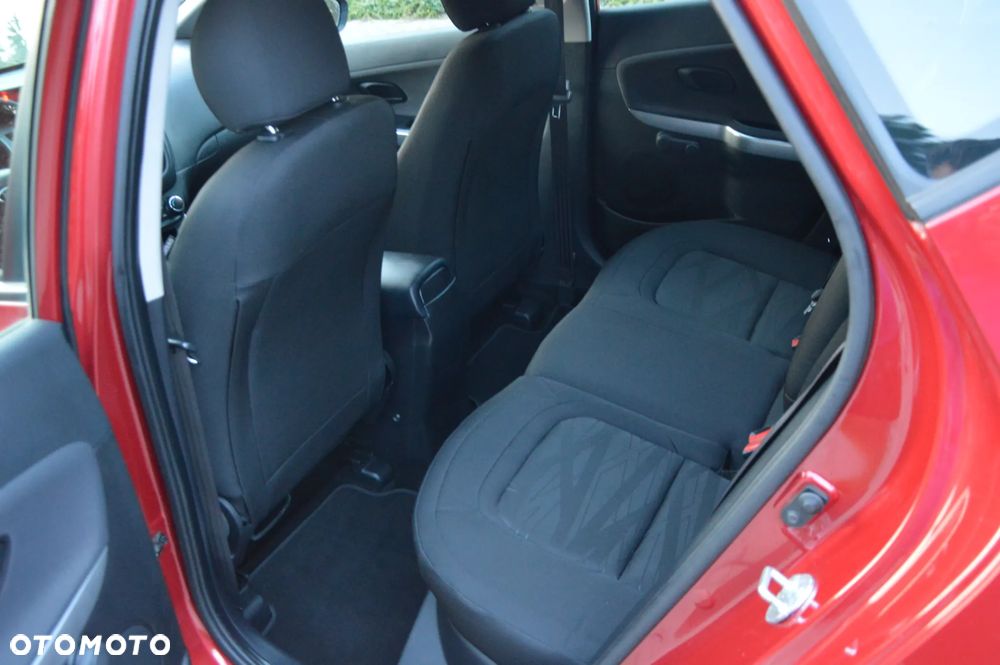 Kia Ceed 1.4 CVVT - 19
