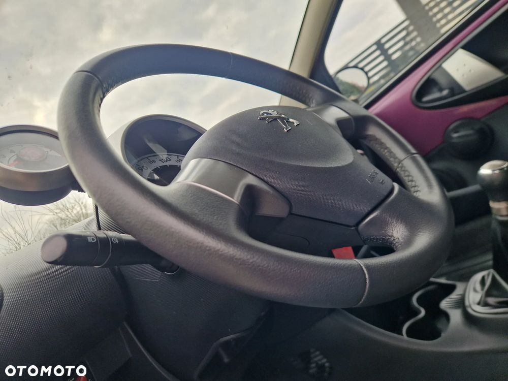 Peugeot 107 (70) 68 envy - 11
