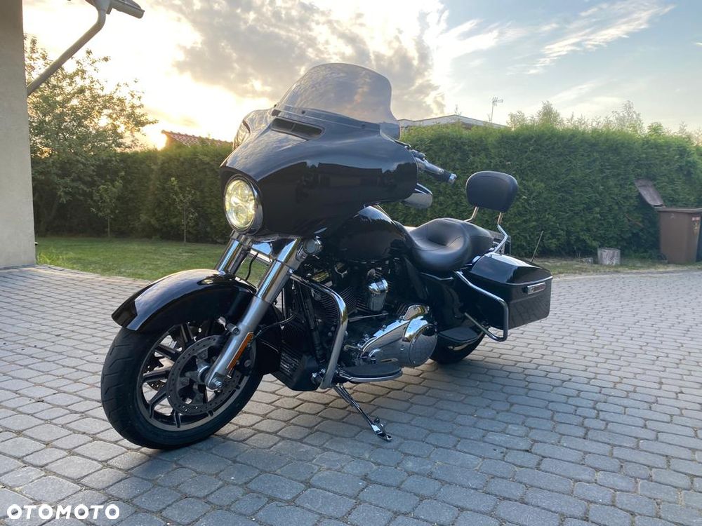 Harley-Davidson Touring Street Glide - 6