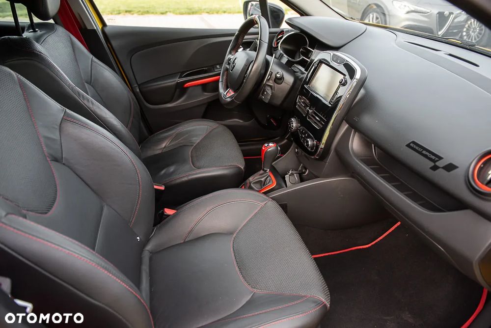 Renault Clio TCe 200 EDC Sport - 19
