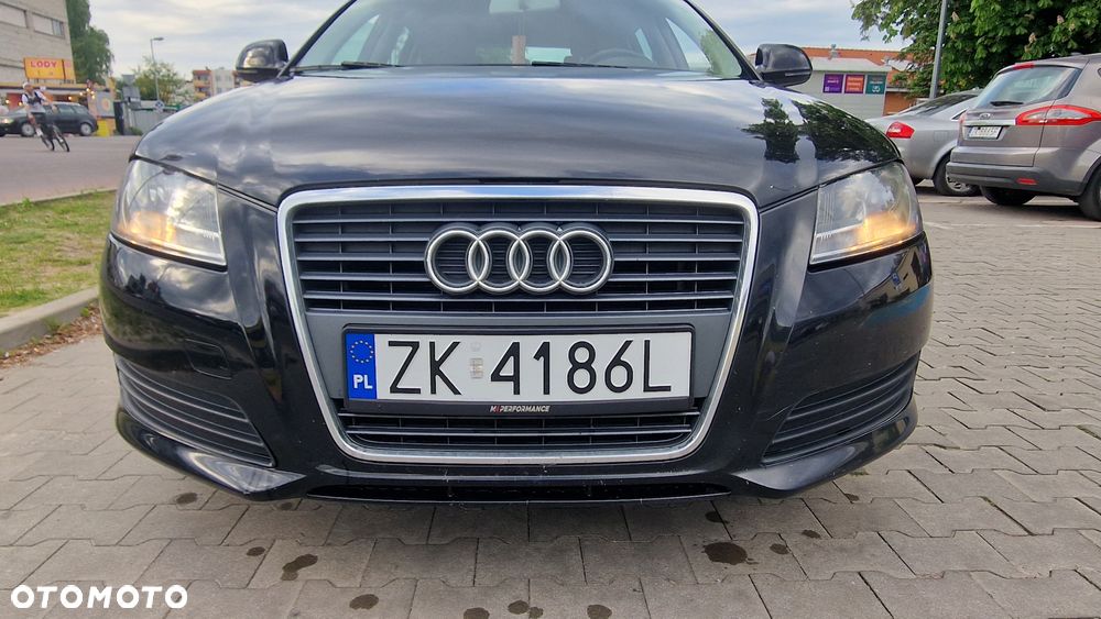 Audi A3 Sportback 1.6 TDI DPF Ambition - 5