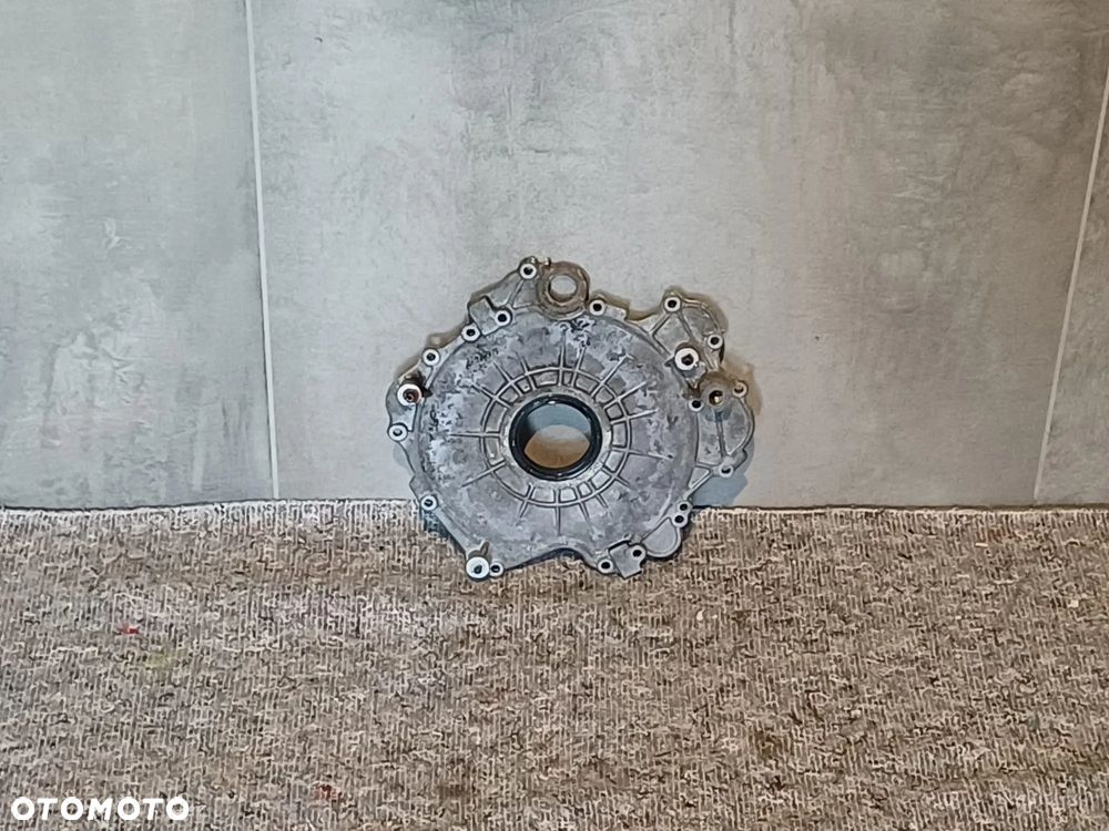 NR 68 Obudowa osłona rozrządu Audi A8 D3 4,0TDI 057103153M - 2