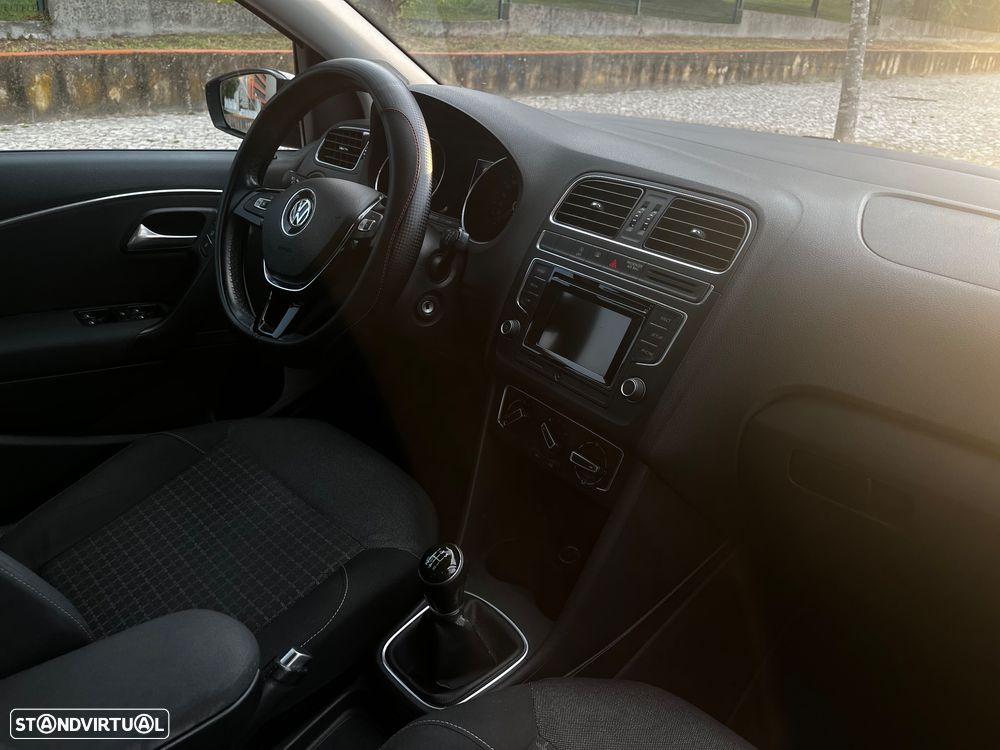 VW Polo 1.0 Confortline - 9