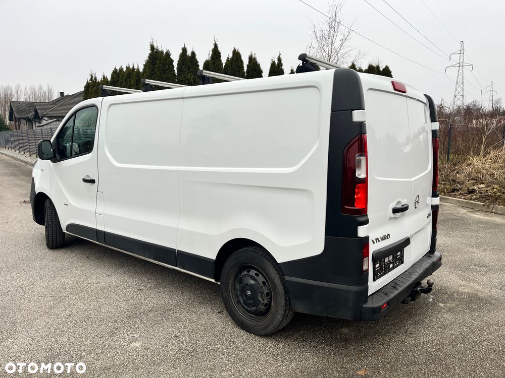 Opel Vivaro - 2
