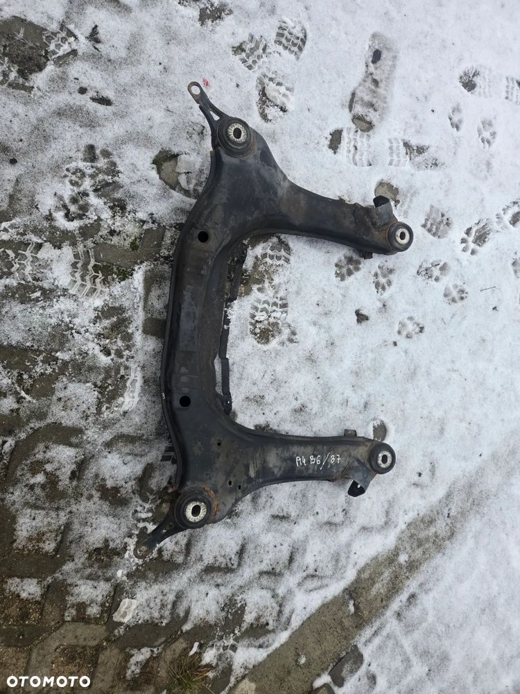 AUDI A4 B6 B7 WÓZEK TRAWERS SANKI PRZÓD