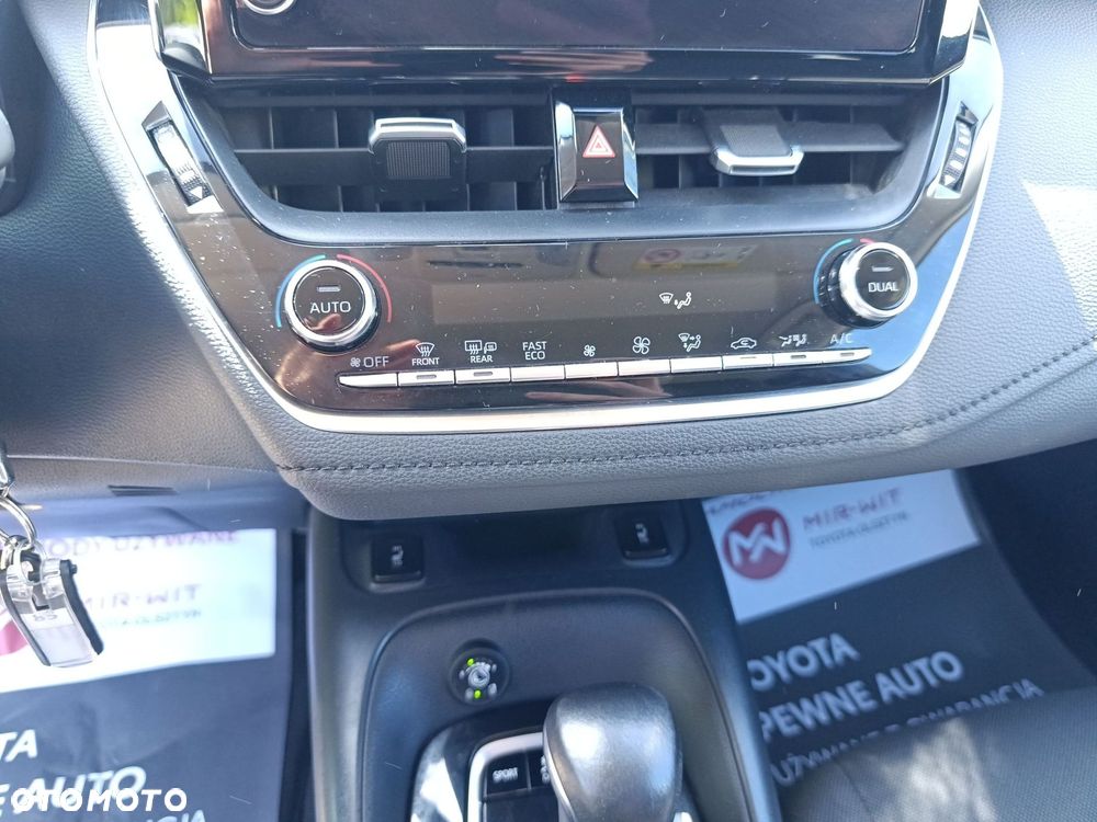 Toyota Corolla 1.5 Comfort MS - 27
