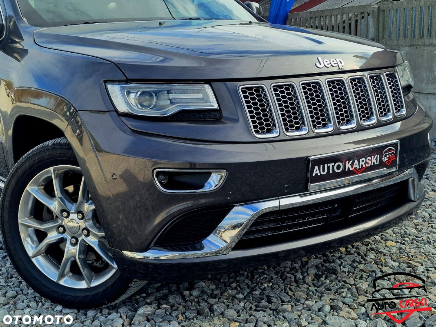 Jeep Grand Cherokee - 15