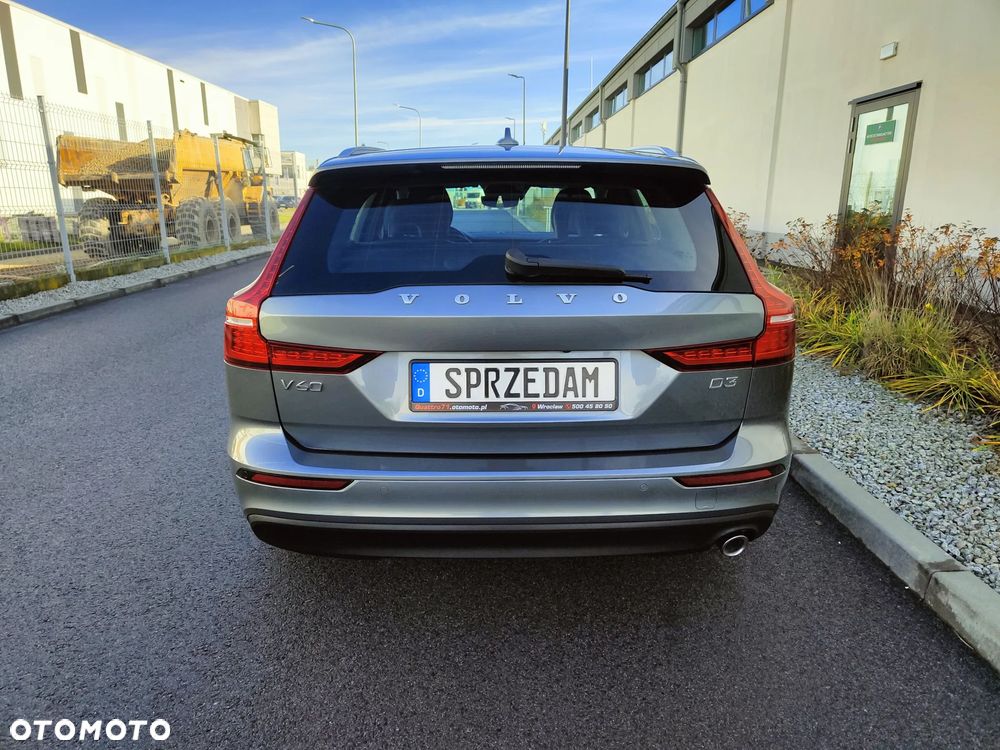 Volvo V60 D3 Momentum Pro - 5