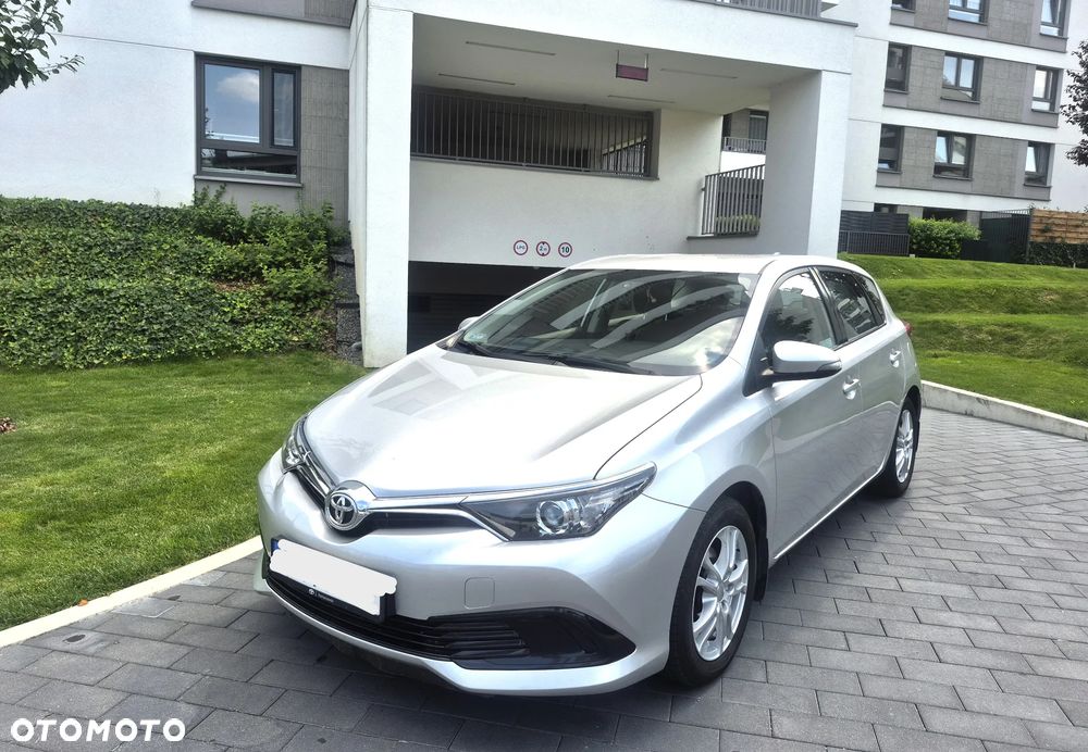 Toyota Auris 1.33 VVT-i Active - 1