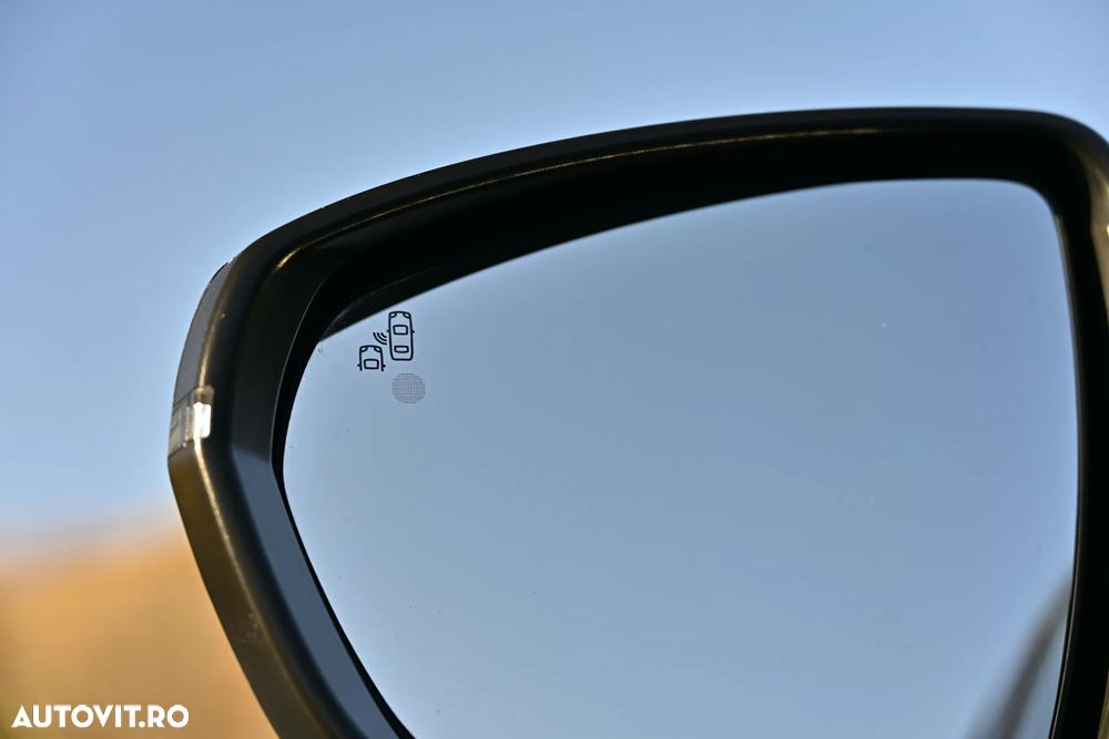 Peugeot 3008 Plug-In Hybrid 225 e-EAT8 Allure Pack - 33