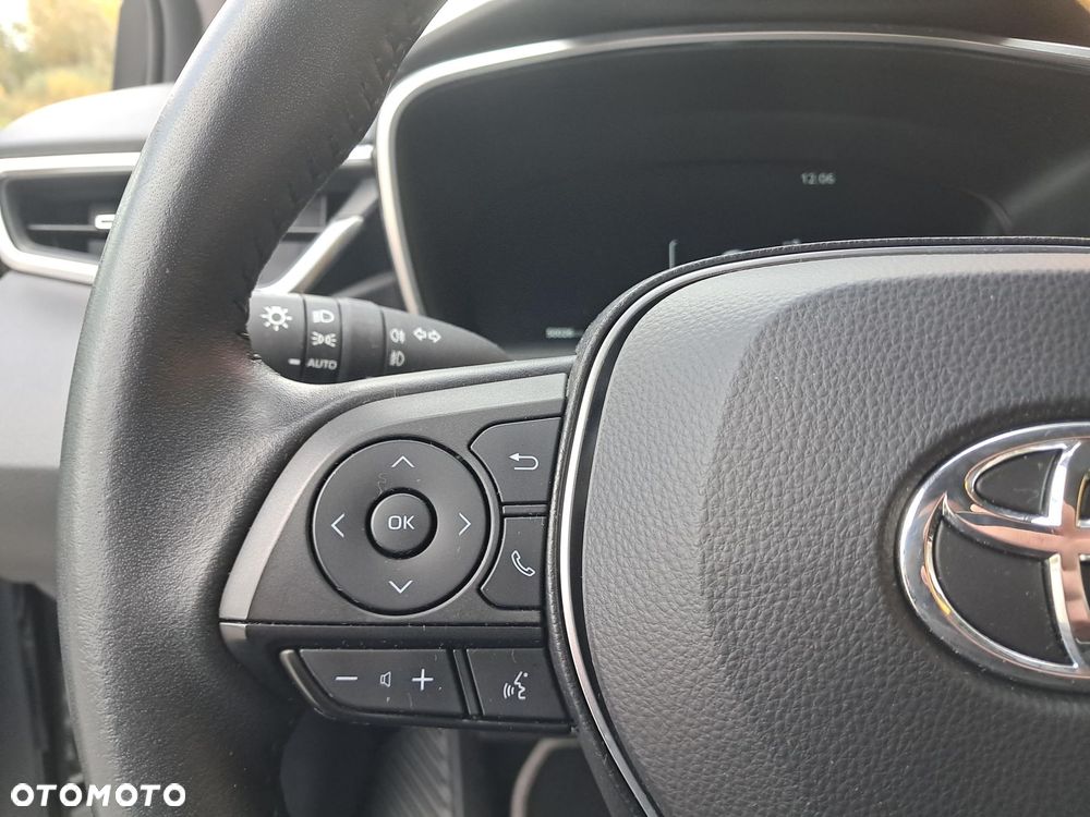 Toyota Corolla 1.8 Hybrid Comfort - 24