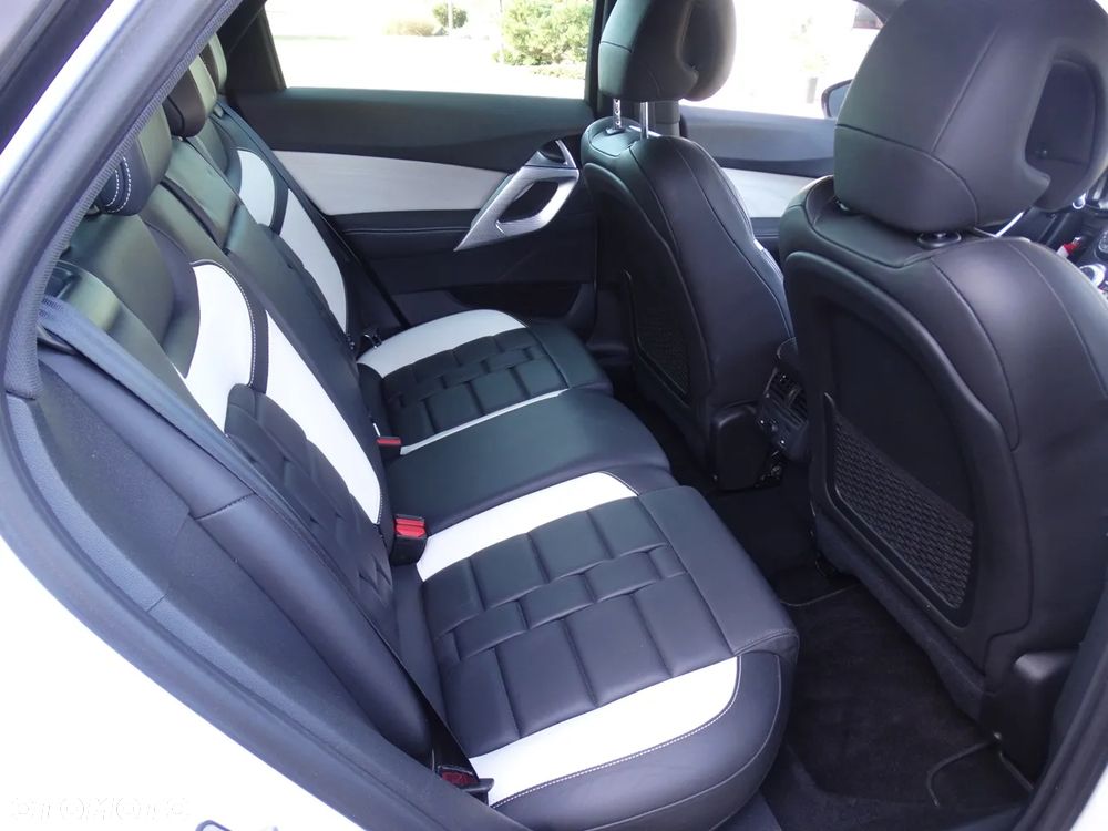 Citroën DS5 2.0 HDi Hybrid4 SoChic MCP - 14