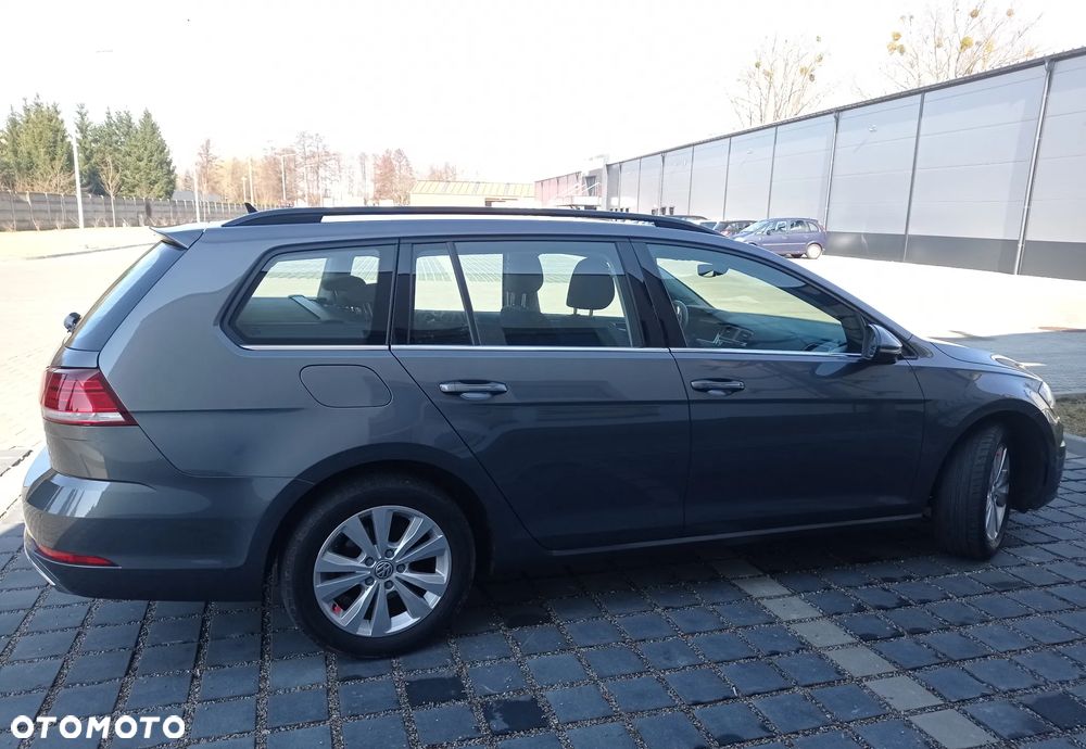 Volkswagen Golf - 13