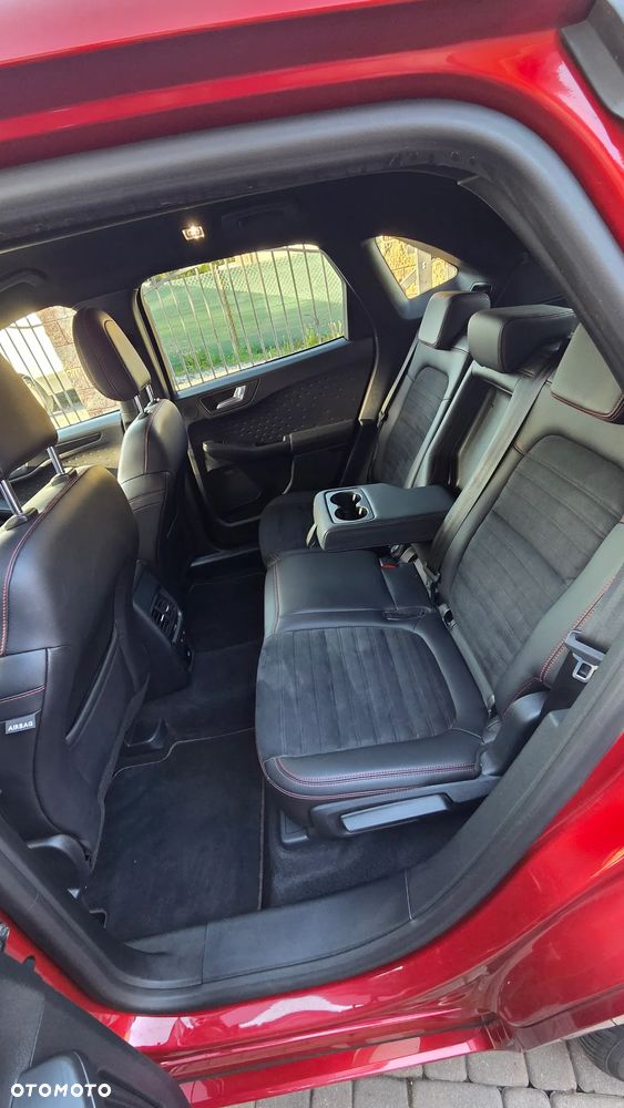 Ford Kuga 2.0 EcoBlue mHEV FWD Titanium - 11