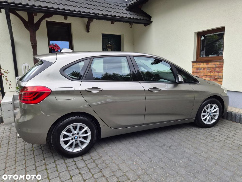 BMW Seria 2 220d Sport-Aut Advantage - 33