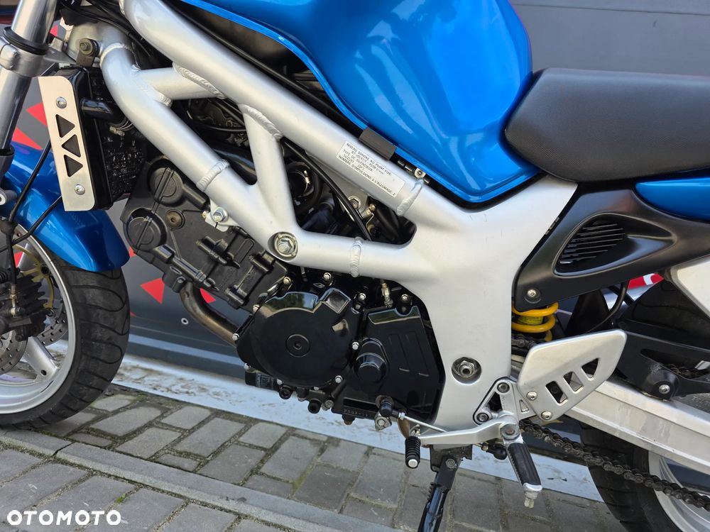 Suzuki SV - 11