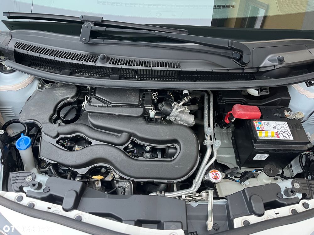 Toyota Aygo x-play connect - 23