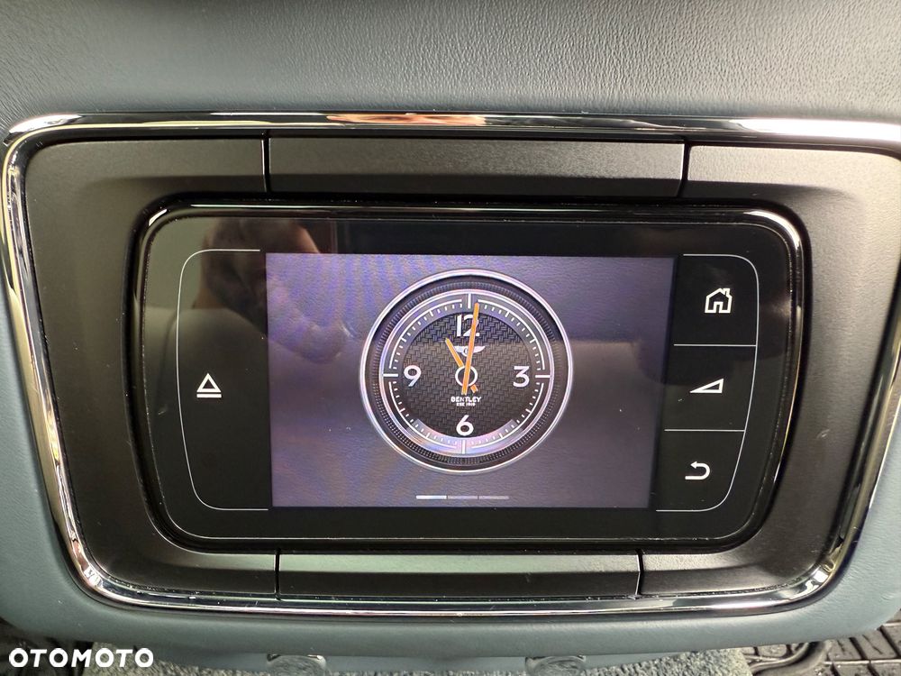 Bentley Bentayga W12 - 37