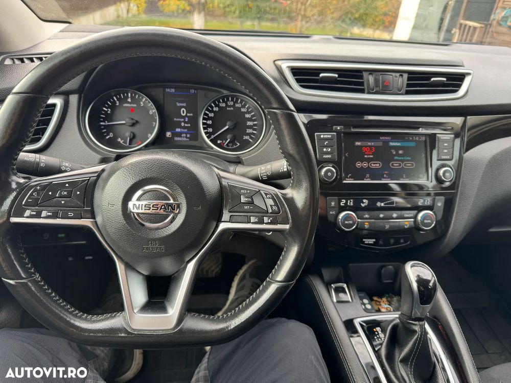 Nissan Qashqai - 10