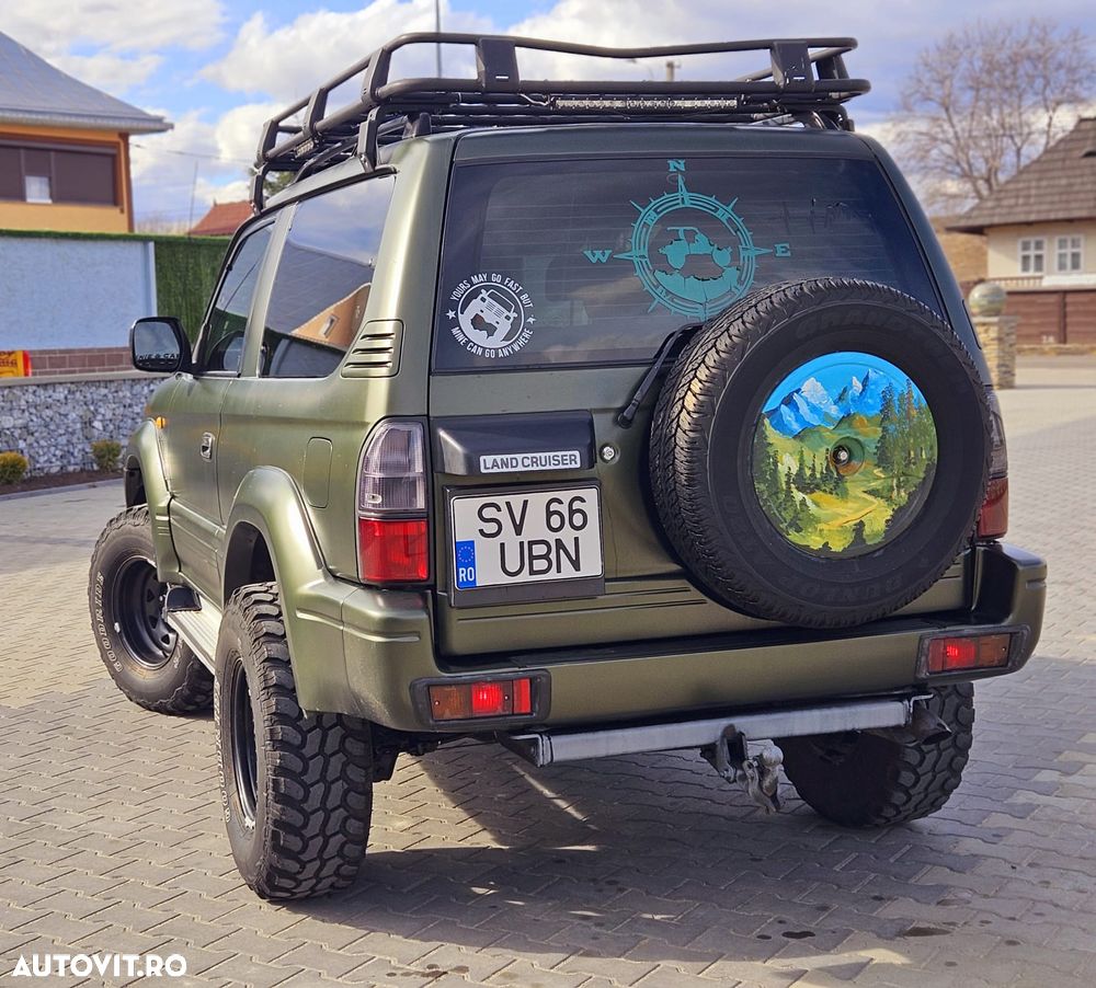 Toyota Land Cruiser - 3