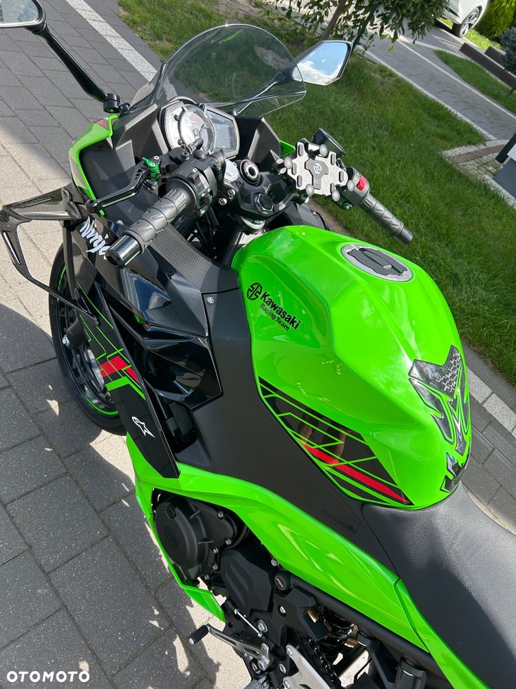Kawasaki Ninja - 12