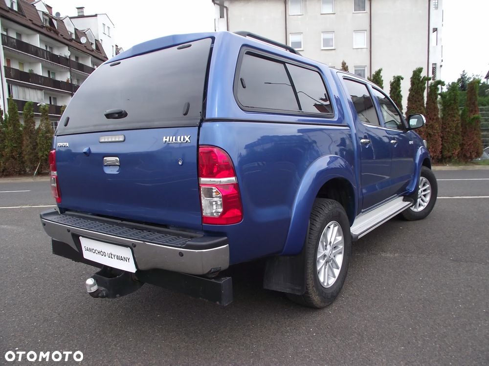 Toyota Hilux 3.0 D-4D Invincible - 7
