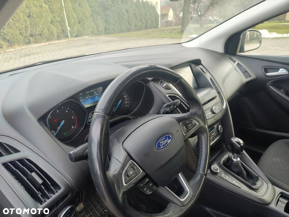 Ford Focus 1.5 TDCi ECOnetic 88g Start-Stopp-System Titanium - 13