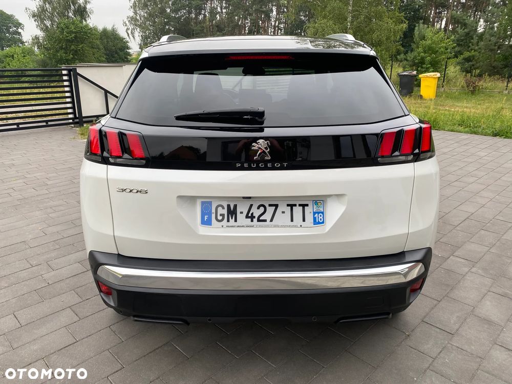 Peugeot 3008 1.2 PureTech GPF Allure S&S EAT8 - 9
