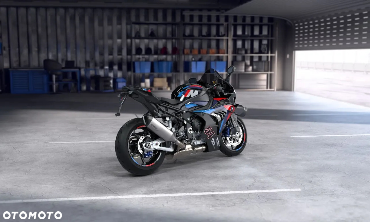 BMW M4 - 6