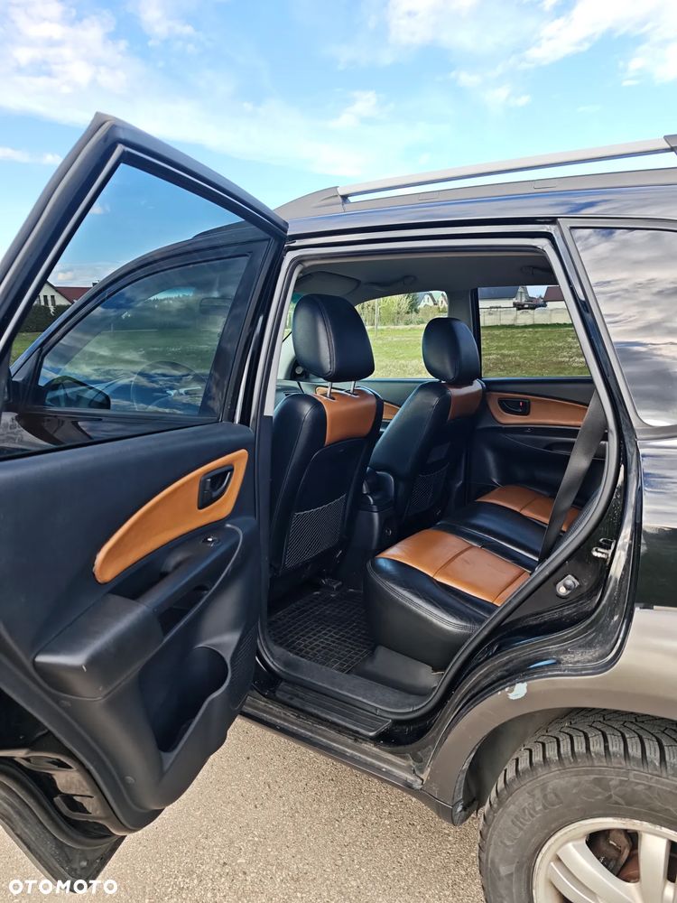 Hyundai Tucson 2.0 Comfort 2WD - 20