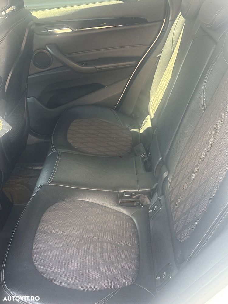 BMW X1 xDrive20d Aut. Sport Line - 10
