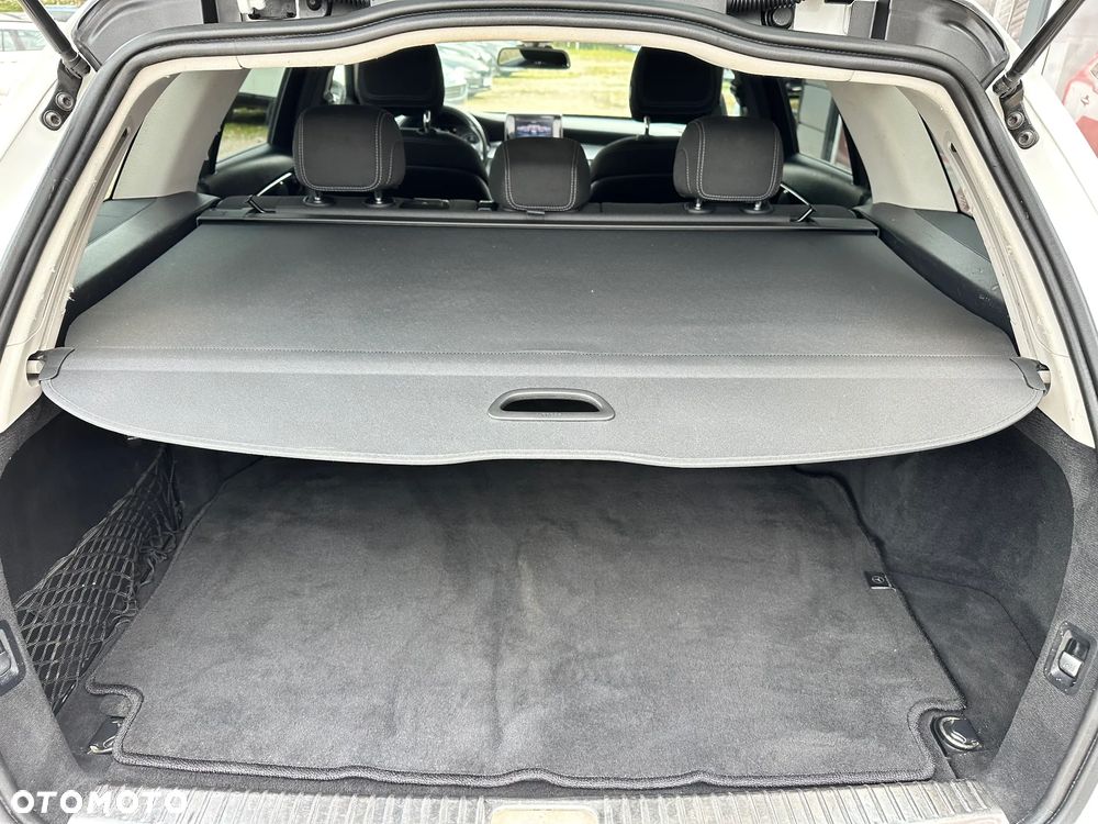Mercedes-Benz Klasa C 180 (BlueTEC) d T 7G-TRONIC Avantgarde - 28