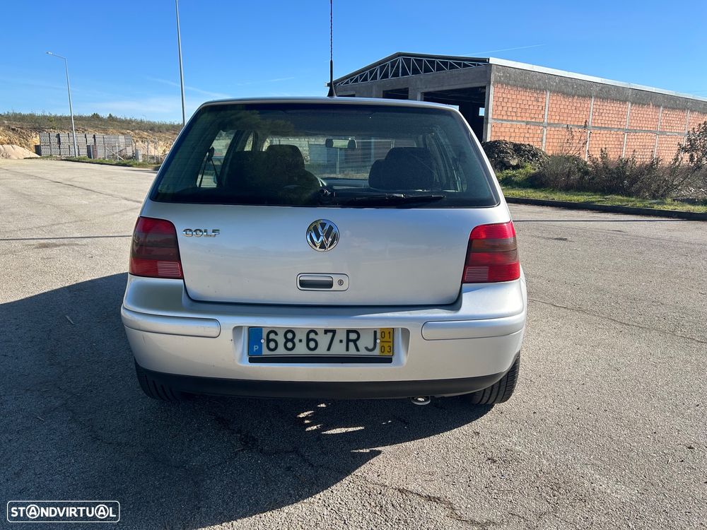 VW Golf 1.4i 25 Anos - 4