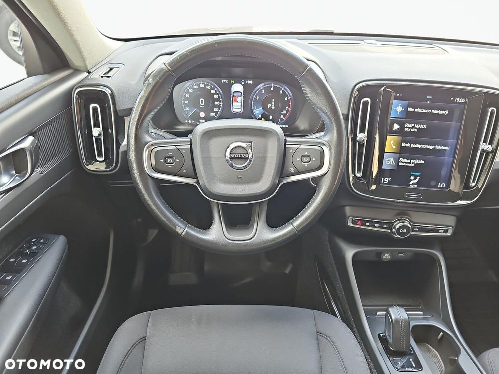 Volvo XC 40 - 12