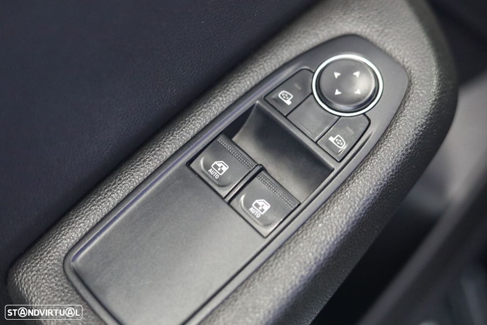 Renault Clio 1.0 TCe Limited Bi-Fuel - 10