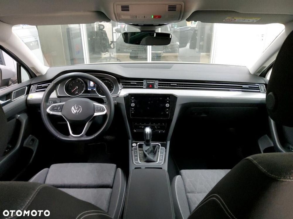 Volkswagen Passat - 6
