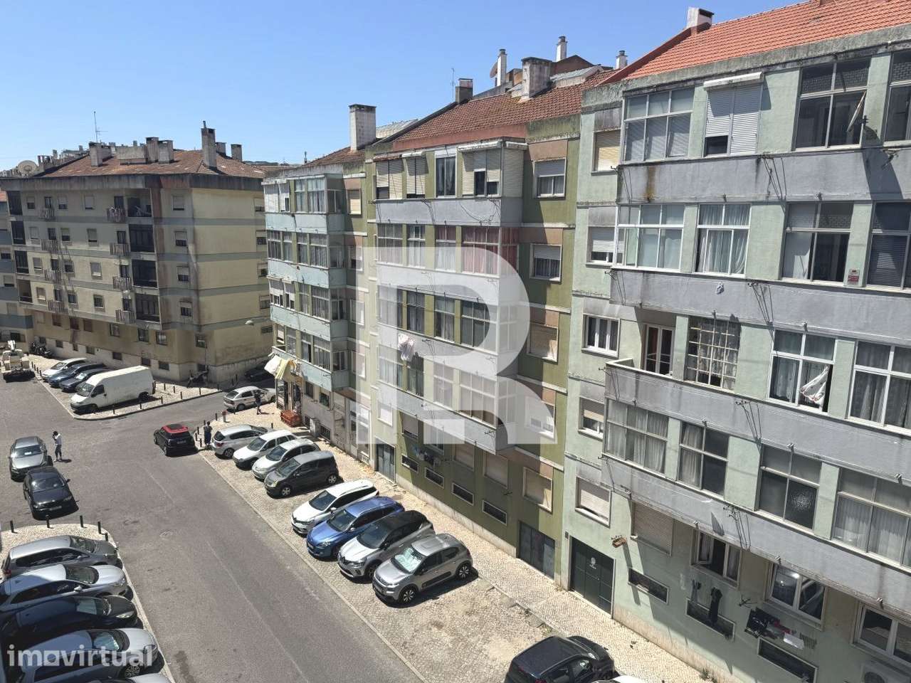 Apartamento T2 totalmente remodelado no Cacém - Grande imagem: 2/9