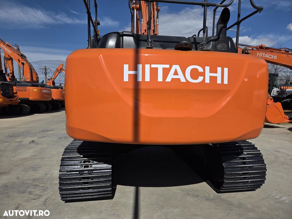 Hitachi ZX210, 23t, cupa NOUA 1,3mc, CUPLA RAPIDA, camere spate si laterale, inst picon, CONSUM MEDIU 9,6l/h, senile 80% ok doar 988h deplasare, 3 pompe hidr HITACHI, antifurt, motor ISUZU, ad sapare 7m, ridica 14t, STARE BUNA,leasing 4ani-83.900 EUR+Tva - 14
